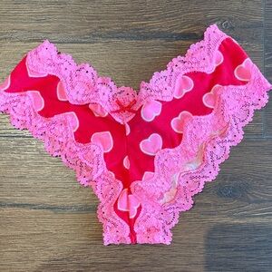 NWT Victoria’s Secret Pink Heart Lace Trim Women's Panties Small